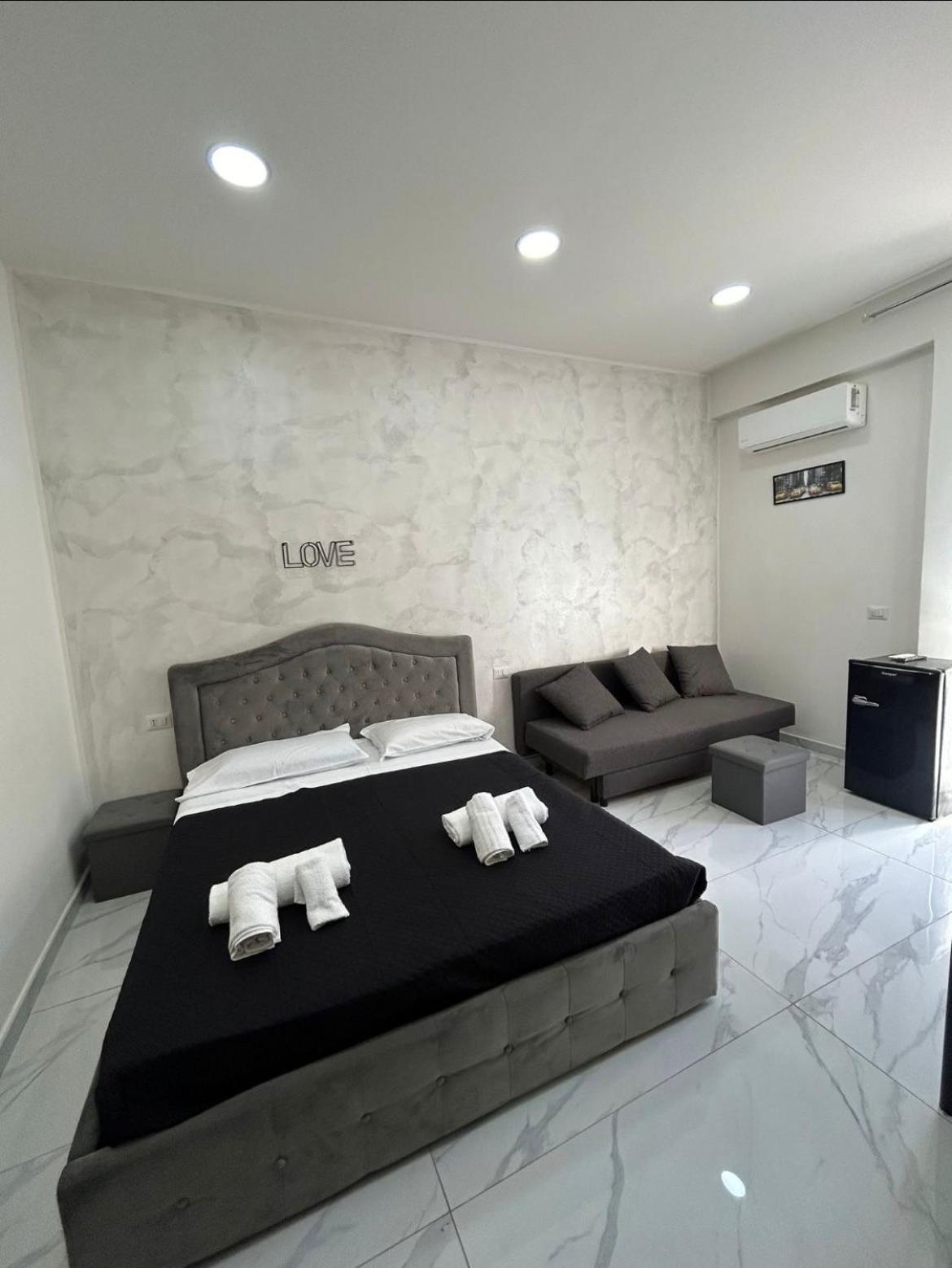 Terrazza Luxury Valentino Apartment Naples Exterior photo